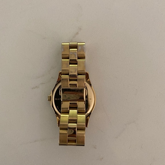 Marc Jacobs ‘blade’ watch gold - Picture 3 of 3